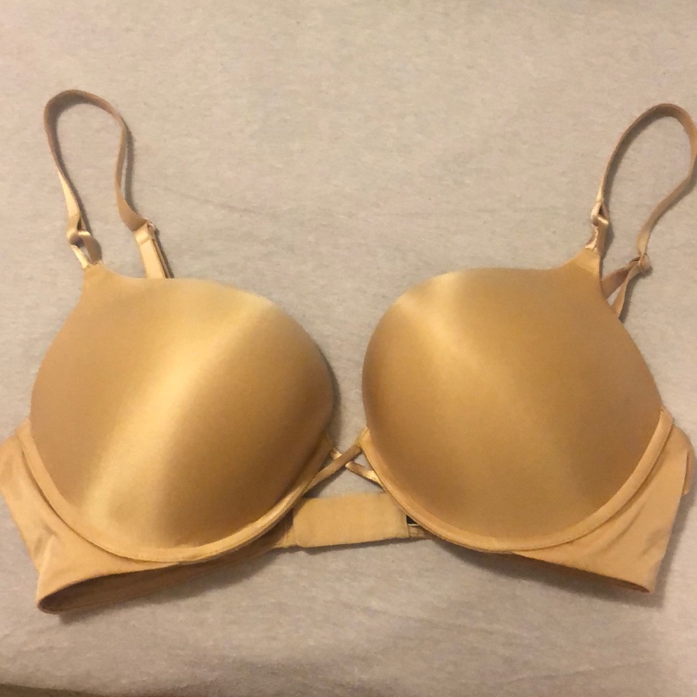Victoria Secret Bombshell bra